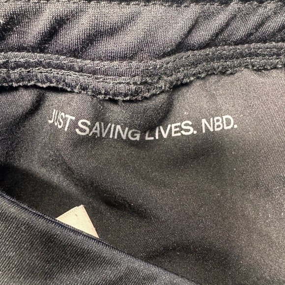 FIGS Technical Collection Jogger Scrub Pants Black XS - Picture 6 of 10